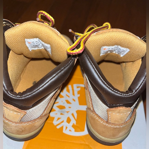 Wheat Nubuck Toddler Timberland - Picture 6 of 6